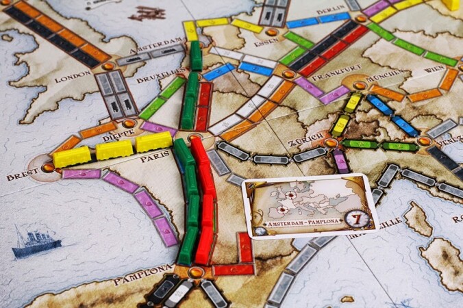 Настольная игра Hobby World Ticket to Ride: Европа