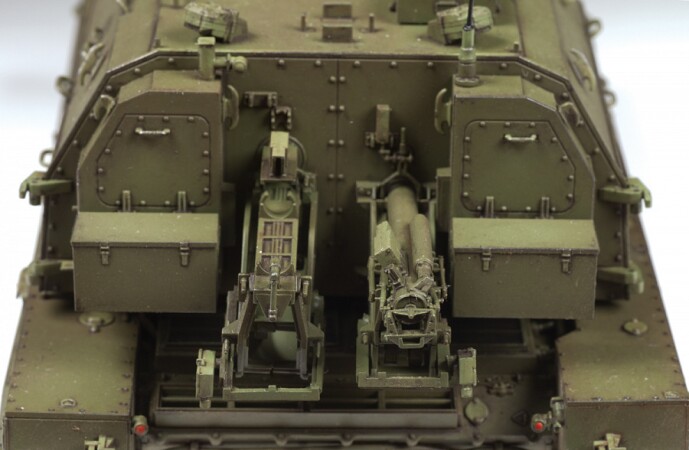Сборная модель Zvezda Российская 152-мм гаубица 2С35 "Коалиция-СВ"