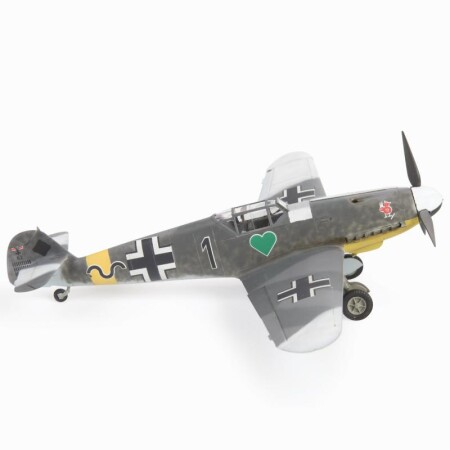 Сборная модель Zvezda Немецкий истребитель "Мессершмитт" Bf-109F4