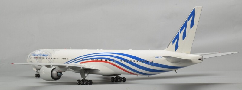 Сборная модель Zvezda Пассажирский авиалайнер Боинг 777-300 ER