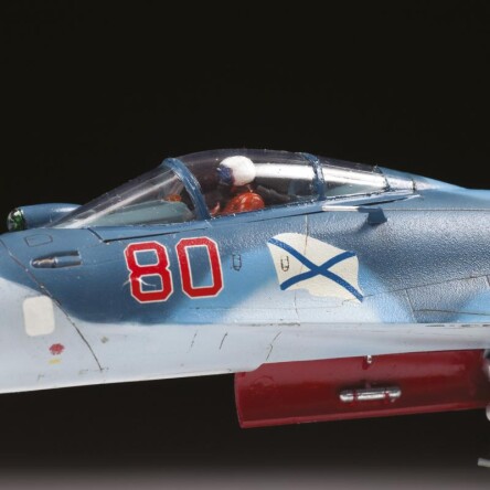 Сборная модель Zvezda Российский палубный истребитель Су-33