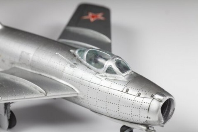 Сборная модель Zvezda Советский истребитель МиГ-15